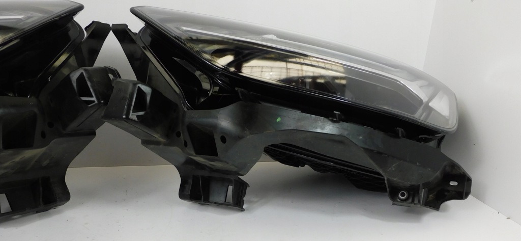 фото №5, Audi q5 80a lift лампа права ліва matrix повний