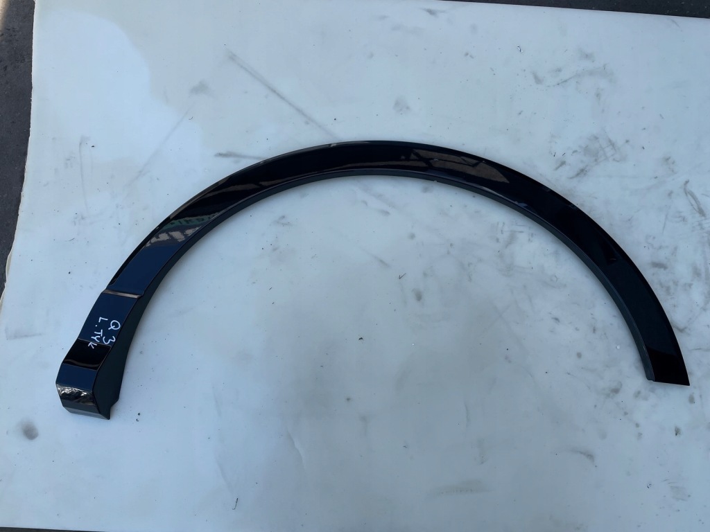 фото №1, Audi q3 83a s-line молдинг крыла задняя левая правая