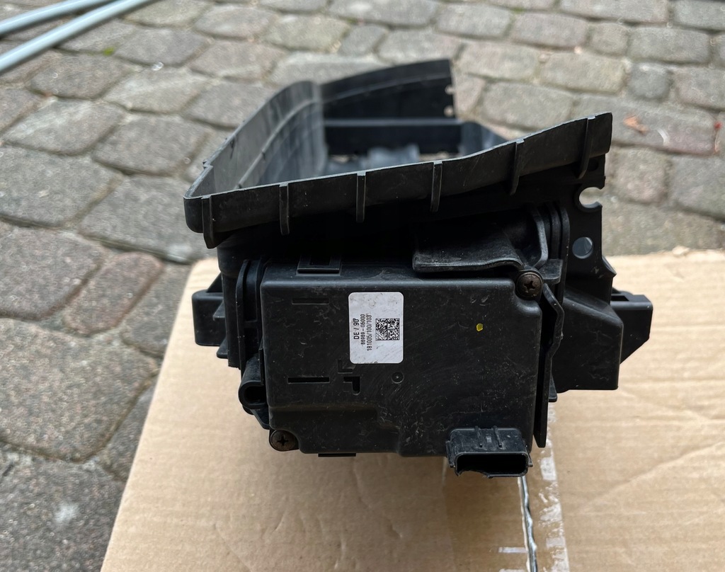 фото №5, Kia niro воздуховод воздуха жалюзи 86952-g5000