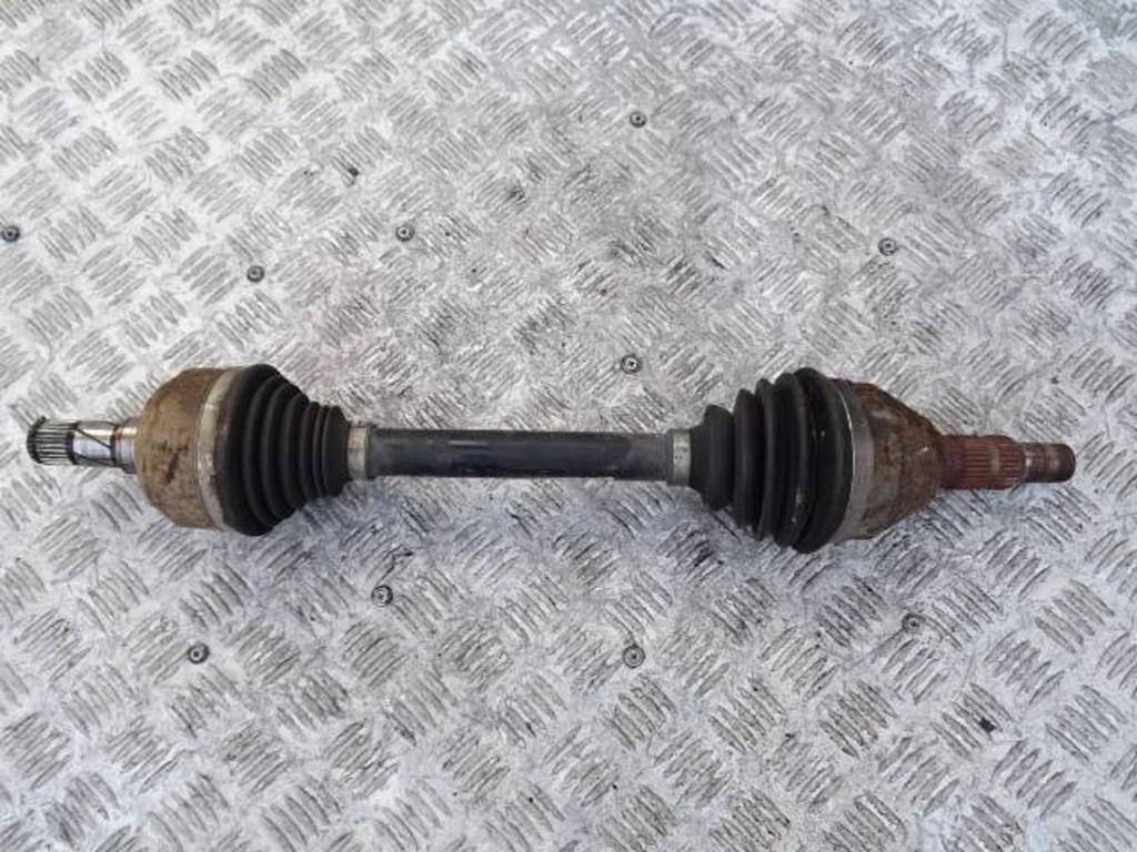 Купити Привідний вал ліва opel astra j 1.7 cdti