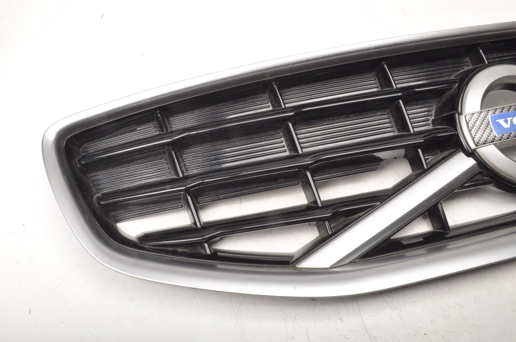 фото №2, Volvo s60 ii v60 решётка радиатора решётка радиатора решётка радиатора 31333692 r-design