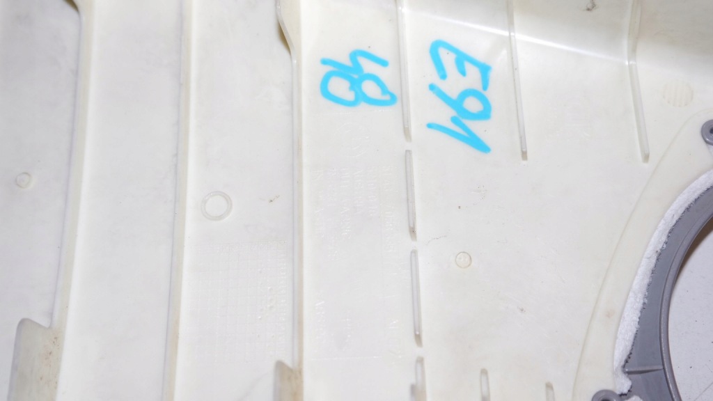 фото №8, Пластик захист стійка ліва права bmw 3 e91 kombi