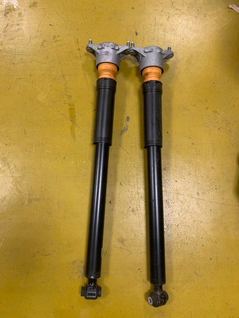 фото №1, Комплект амортизатор задняя mercedes w246 infiniti q30