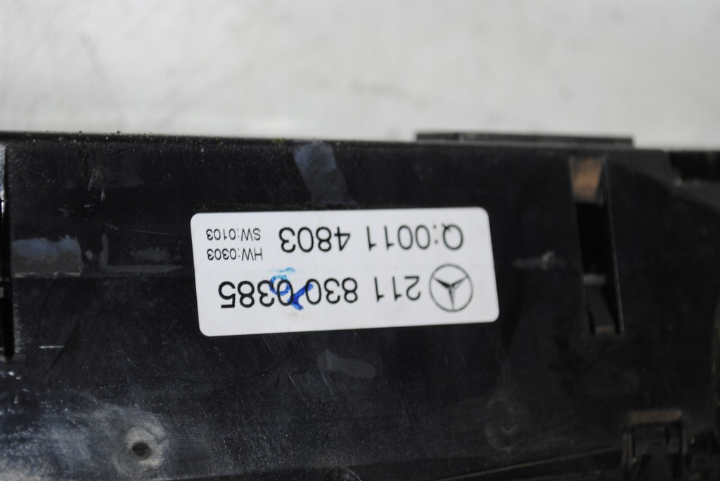 фото №8, Панель кондиціонера mercedes w211 2118300385