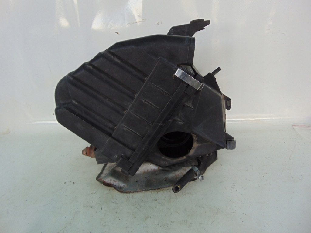 фото №2, Audi a6 корпус. фильтр pow ---