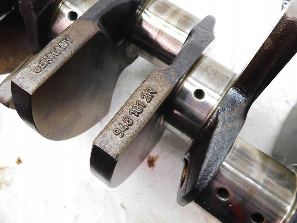 Купити Porsche cayenne 1 4.5 s 03-10 wał колінчастий 9481012r