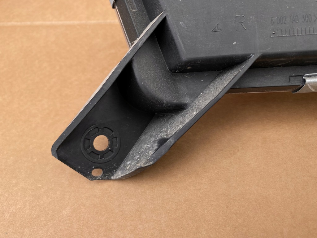 фото №11, Противотуманная фара правый + блок управления chevrolet camaro ss 6.2