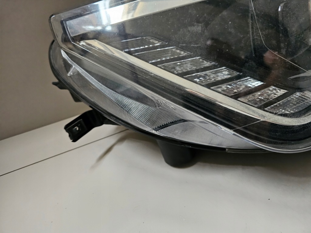 Фара передня правий праві перед seat ibiza iv 4 ксенон led європа  6j1941008q Київ