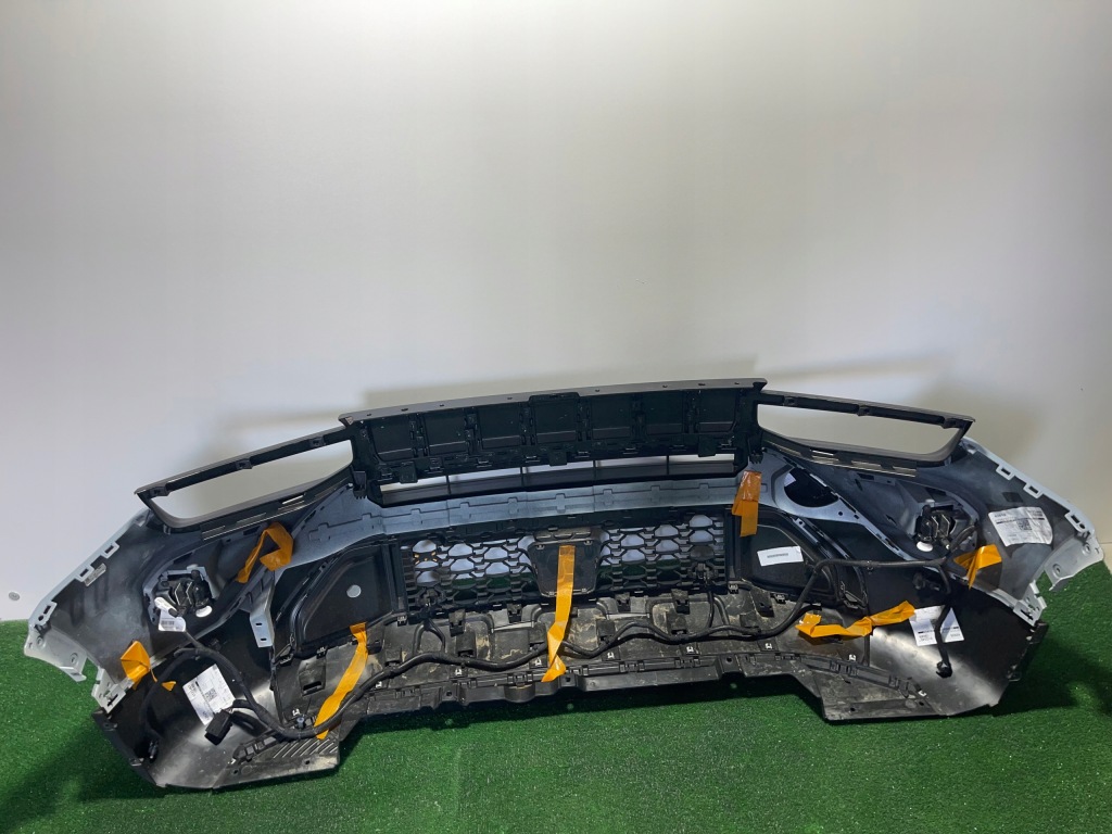 Передній бампер перед jeep avenger bdb Зі Шроту