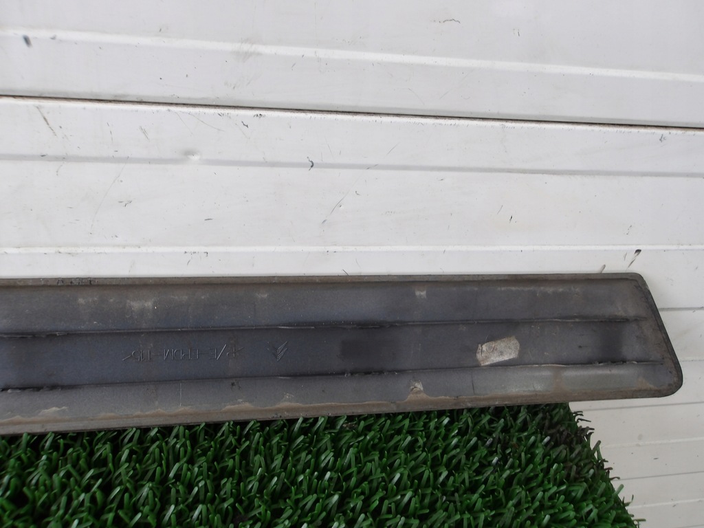 фото №9, C4 picasso i молдинг дверь задняя левая 96590379xt