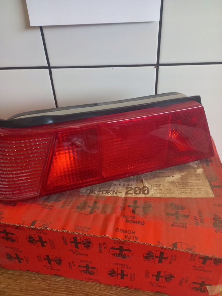 фото №7, Alfa romeo 4c лампа задняя левая usa nowa