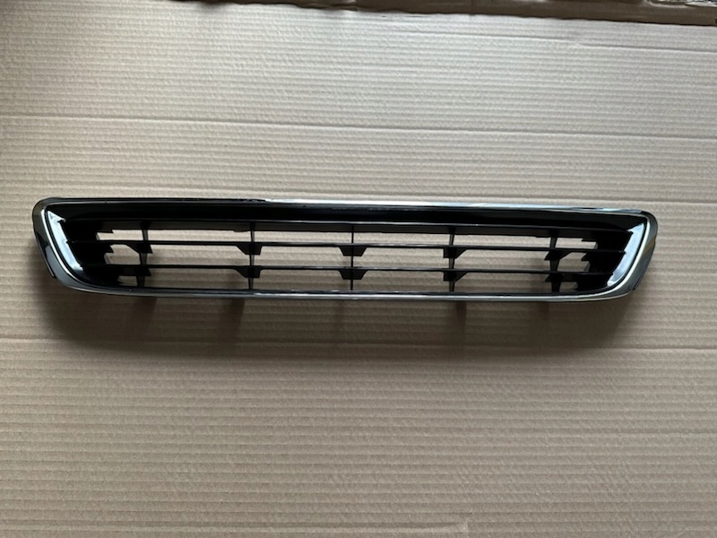 фото №1, Решітка радіатора решітка радіатора бампер решітка lexus es 300 1997-1999 nowa