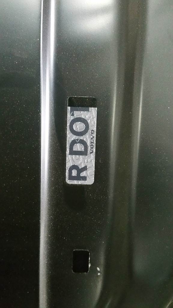 фото №4, Кришка багажника багажника volvo s60