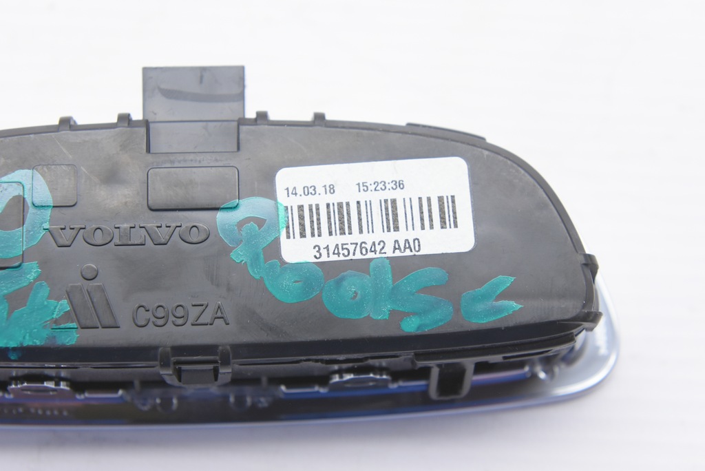 фото №3, Volvo v90 ii лампа освещение потолочный салона