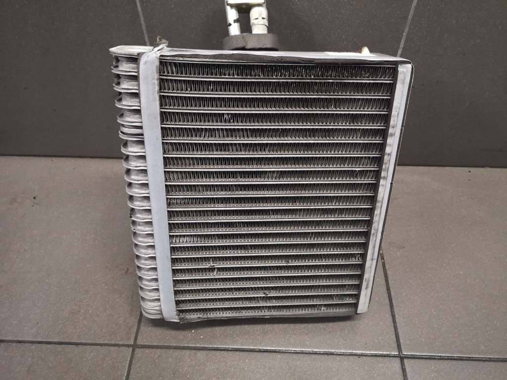 фото №6, Радиатор обдув кондиционера touareg 7l0820102a