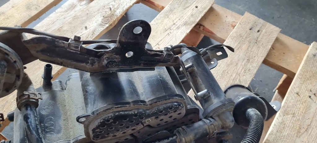 фото №10, A6 c7 4g lift корпус фильтр угольный 3.0 tfsi a7 4g 4g0201801d