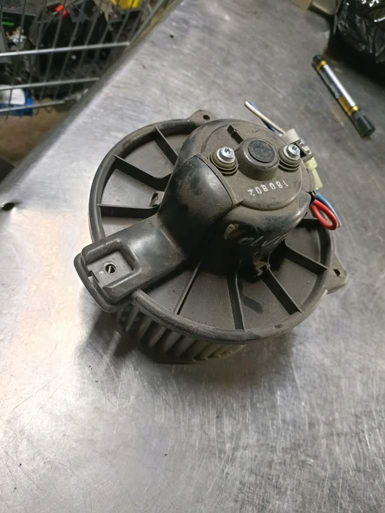 фото №1, Volvo s40 v40 повітродувка повітря 0130111191