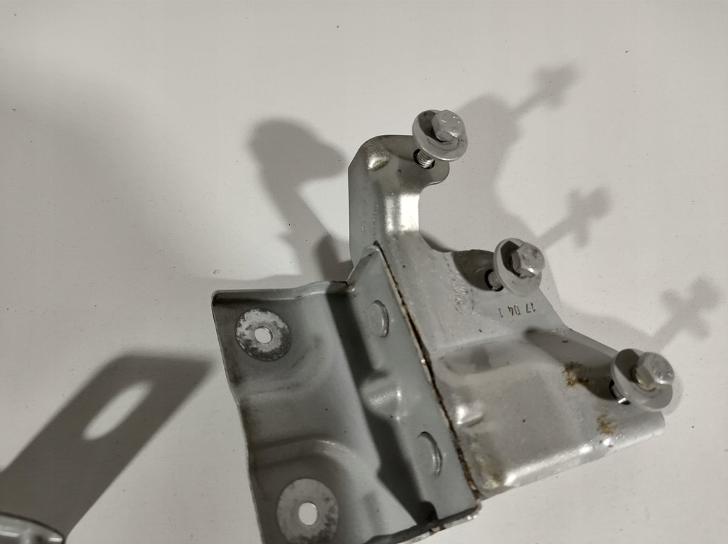 фото №5, Range rover evoque 12- кронштейн крила праве