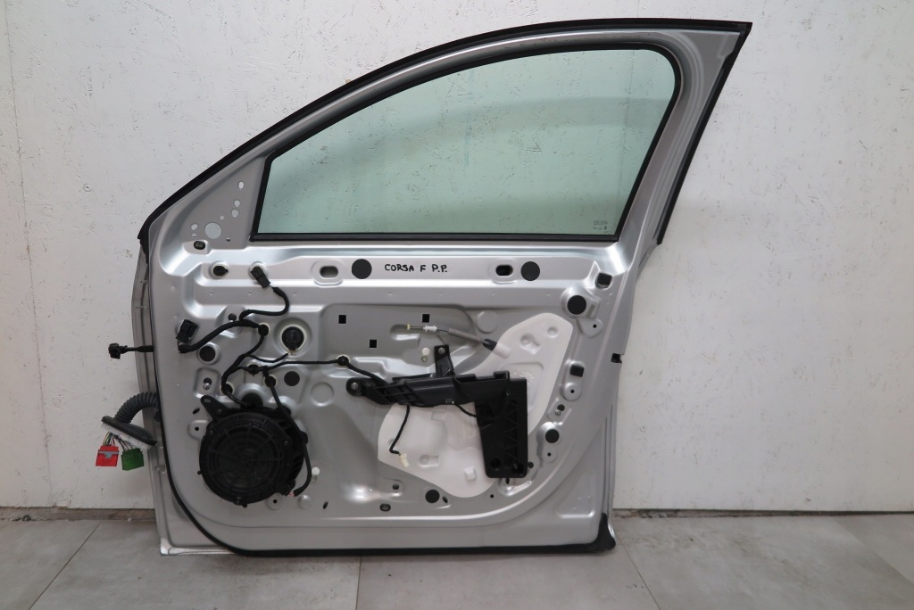 фото №8, Двері правий перед передні праве opel corsa f