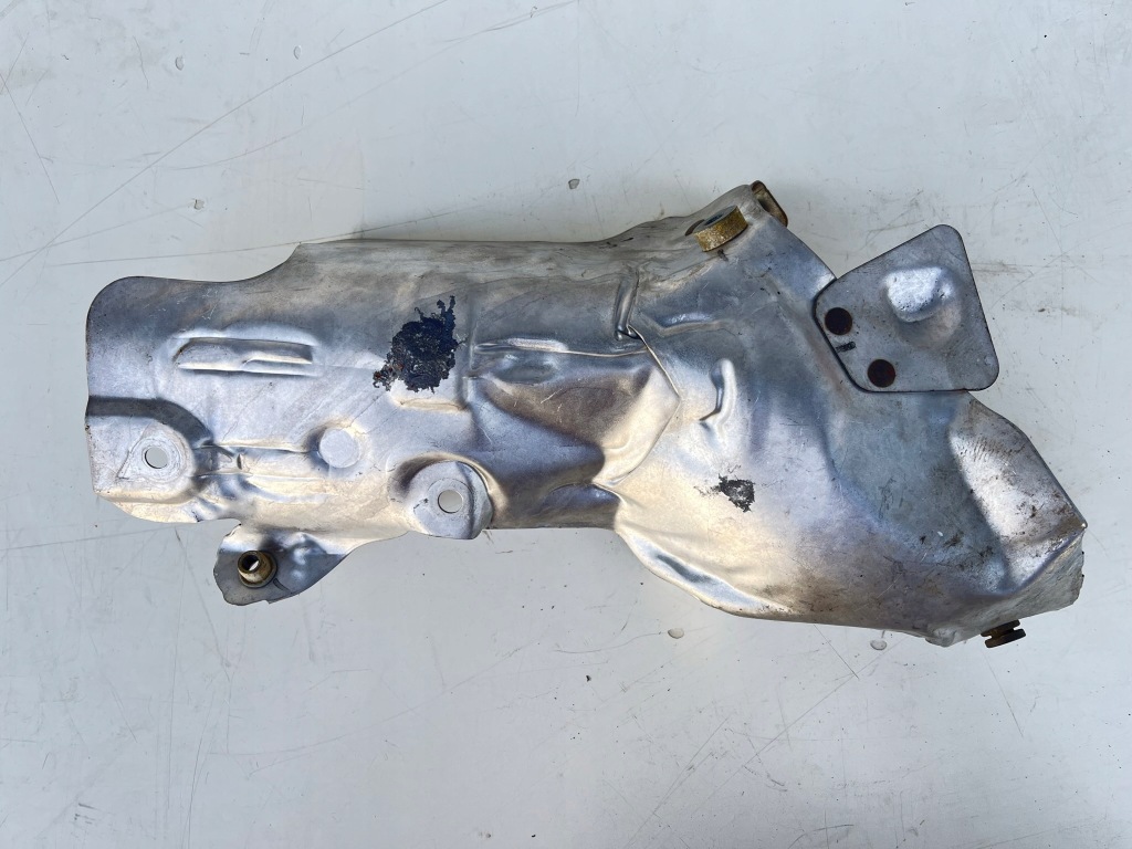 фото №1, Защита тепловая правая bmw оригинальный номер 865827401