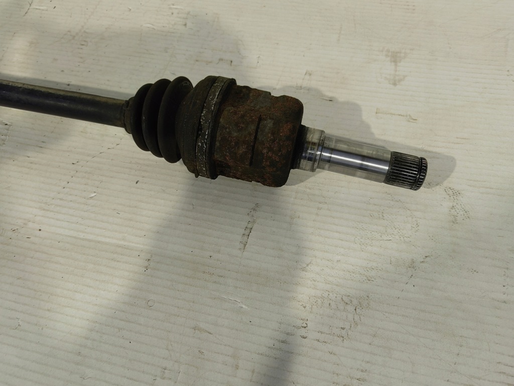 Opel insignia a приводной вал правая  задний Доставка