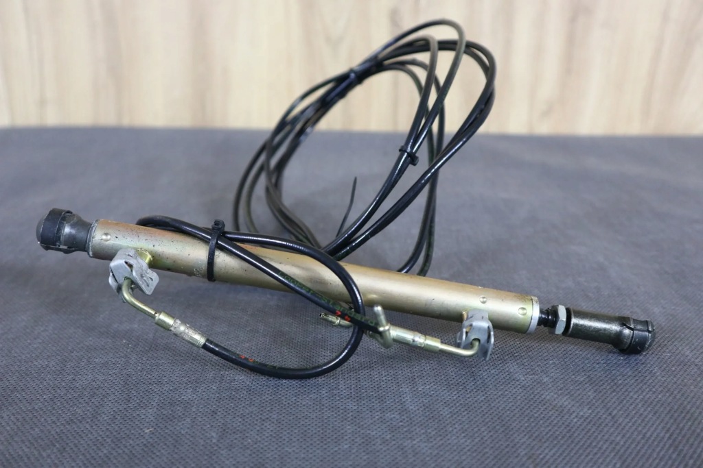 фото №1, Mercedes slk r171 привод правый крыша крышки багажника 40/42