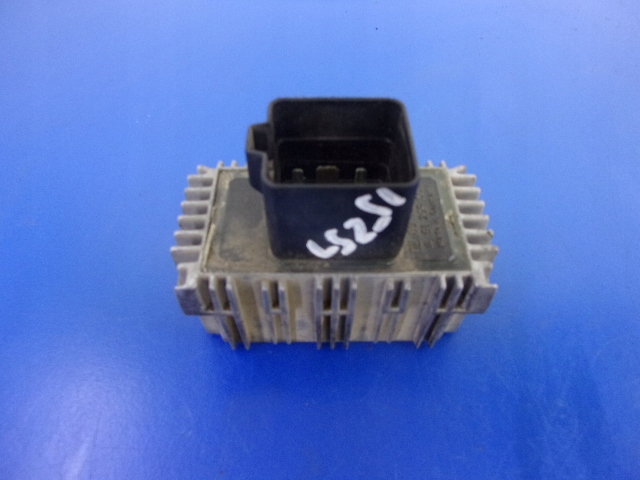 фото №1, Opel omega vectra astra реле свічка 09132691