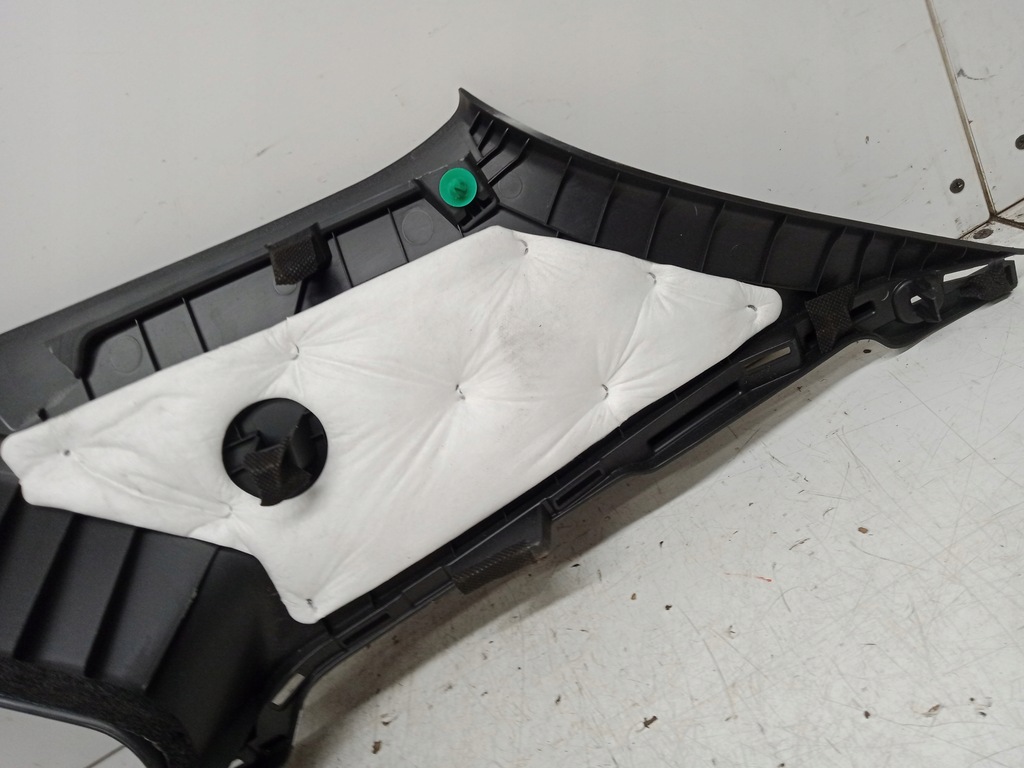 фото №11, Hyundai i30 iii hb захист стійка лівий правий задня 2017-