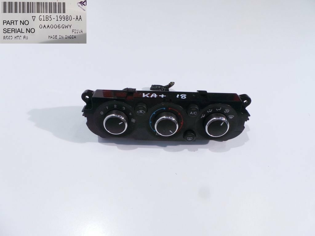 фото №1, Ford ka+ plus 2018 панель обдув кондиціонера