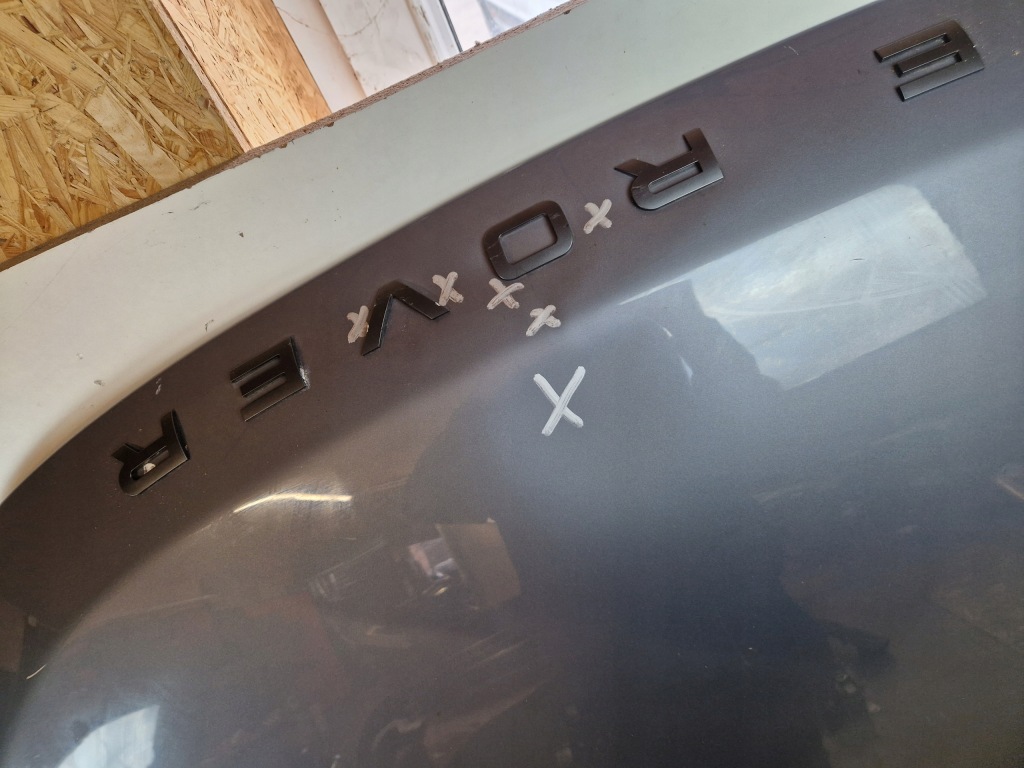 Range rover velar капот кришка двигуна передня перед оригінал  j8a216854 Зі Шроту