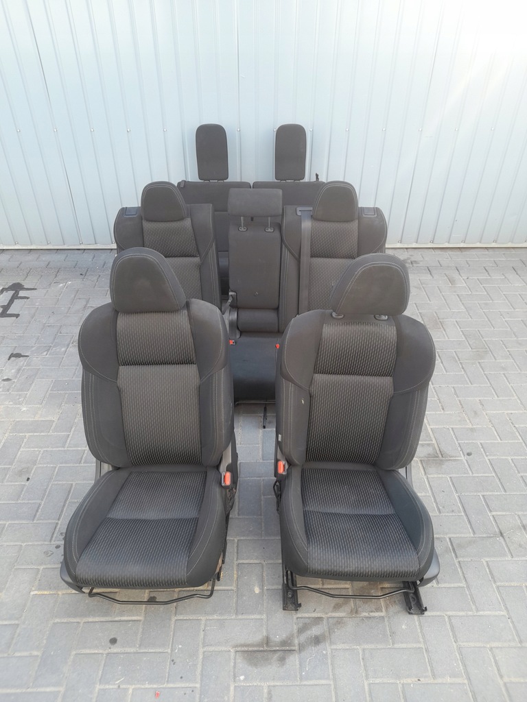 фото №1, Mitsubishi outlander iv 21- сиденья заднее сиденье 3 ряды usa