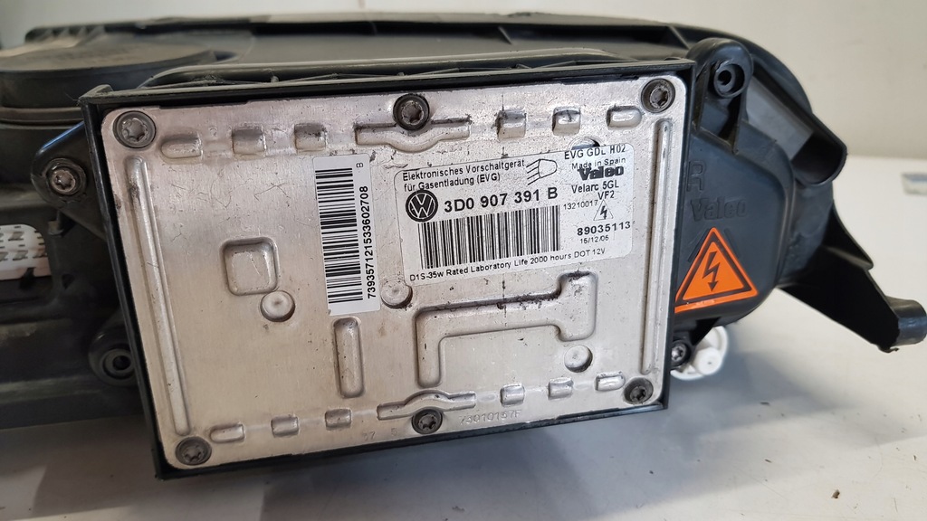 фото №12, Лампа ксенон права перед vw touareg