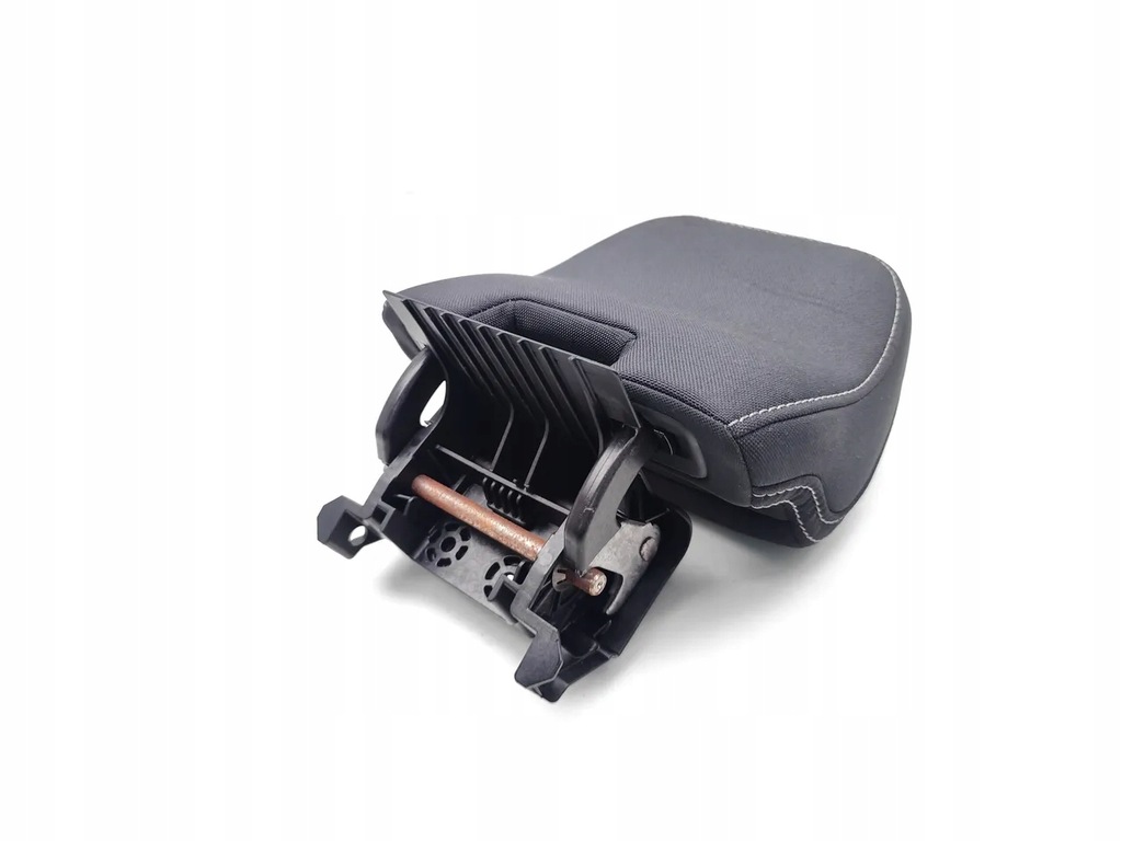 фото №12, Volvo xc40 подголовник сиденье заднего 2022 suv 4/5dr 31447989 19-24