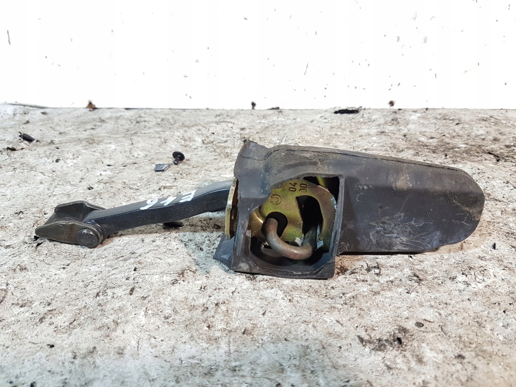 Ограничитель дверь задняя bmw e46 с Разборки