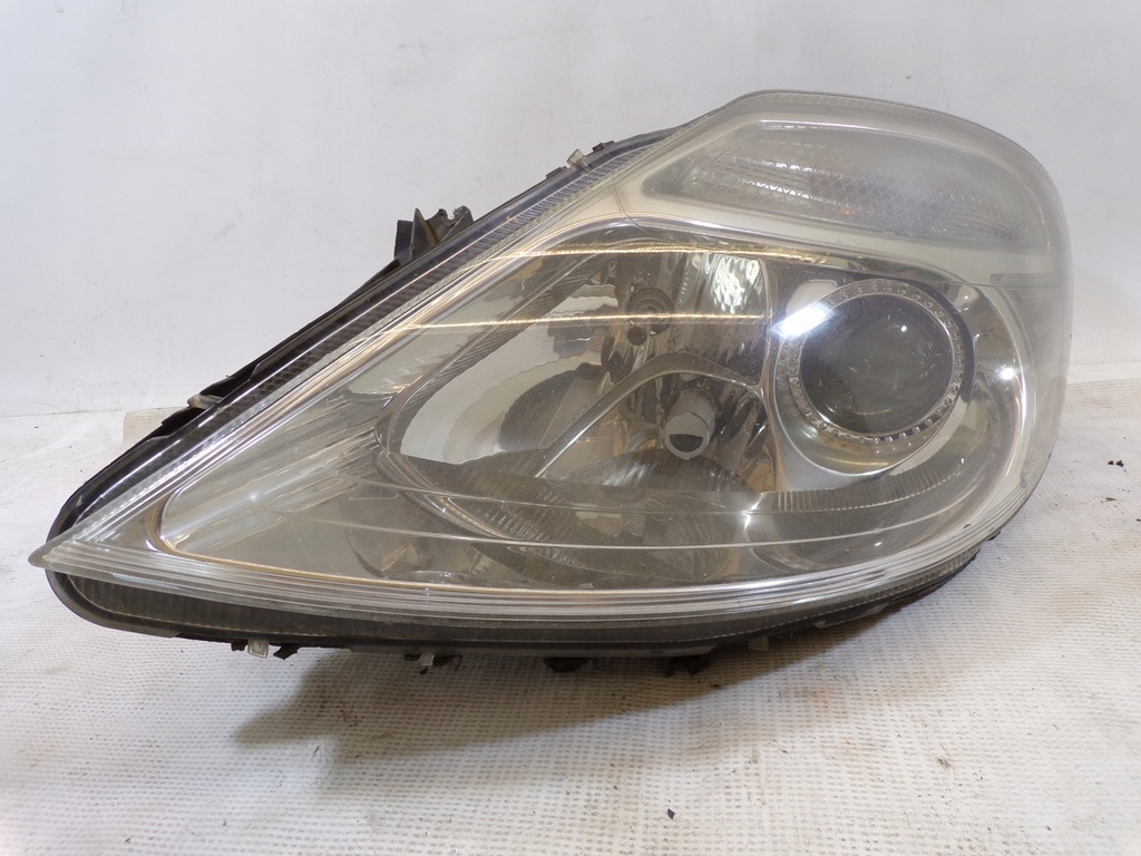 фото №1, Лампа левая передняя перед citroen c8