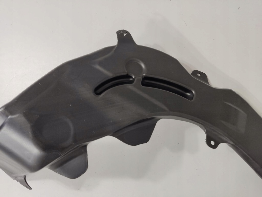 фото №7, Bmw 8 g14 2022 канал воздуха задний кабины l