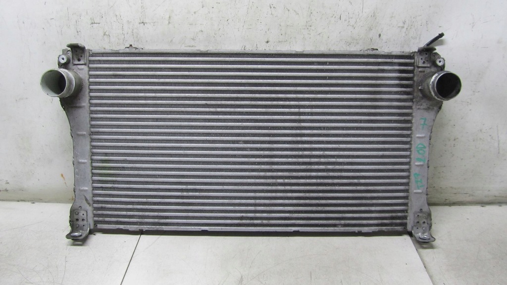 фото №1, Toyota avensis t27 2.0d интеркулер 09-16