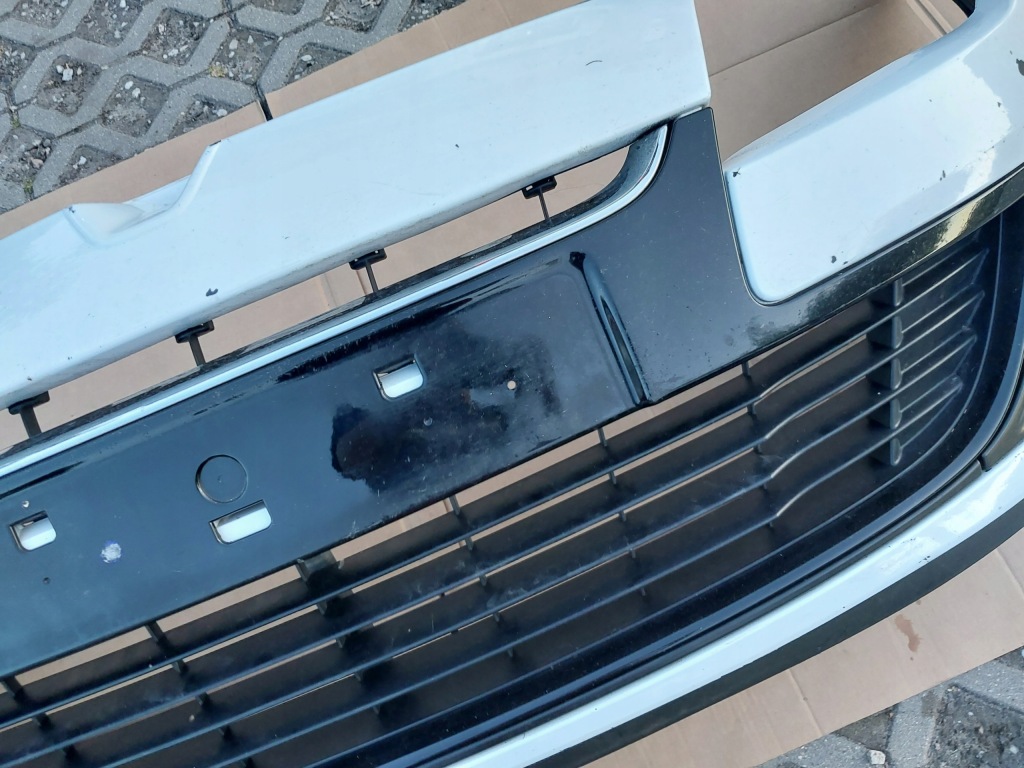 Бампер перед renault megane iii 3 lift оригинал в Украине