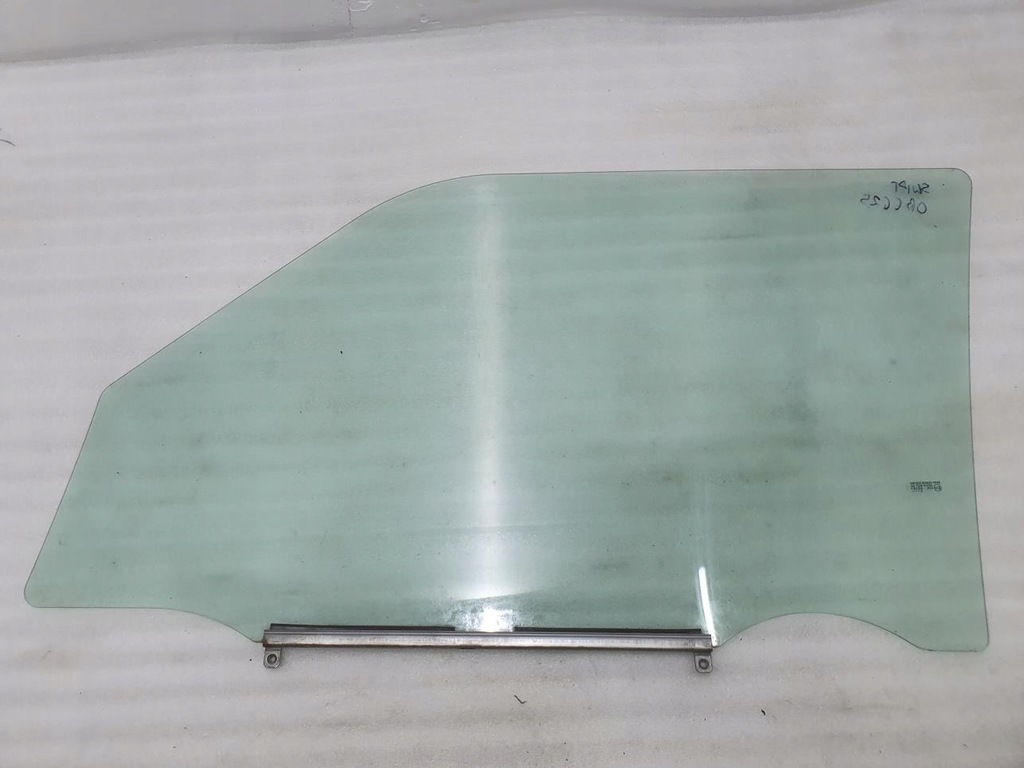 фото №5, Стекло дверь правый перед dadcia logan i