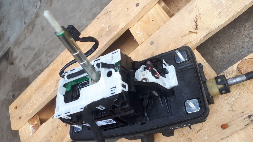 фото №7, S4 b8 lift a4 домкрат переключения передач aut 3.0 t s5