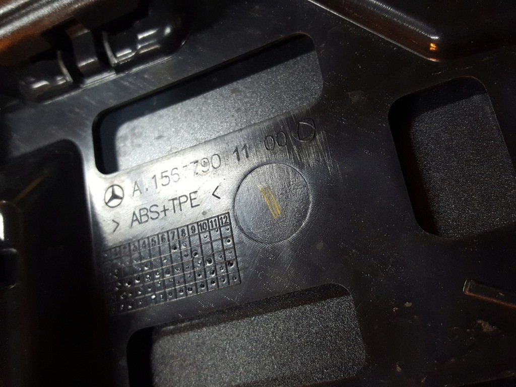 фото №5, Mercedes gla w156 x156 спойлер крышки багажника