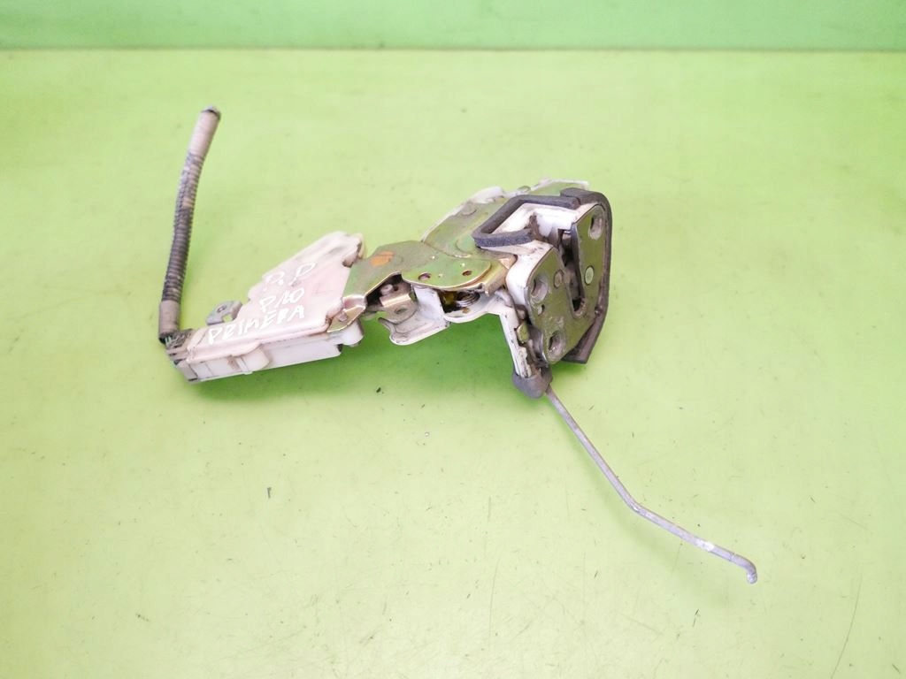 фото №10, Замок центральный правый перед nissan primera i p10