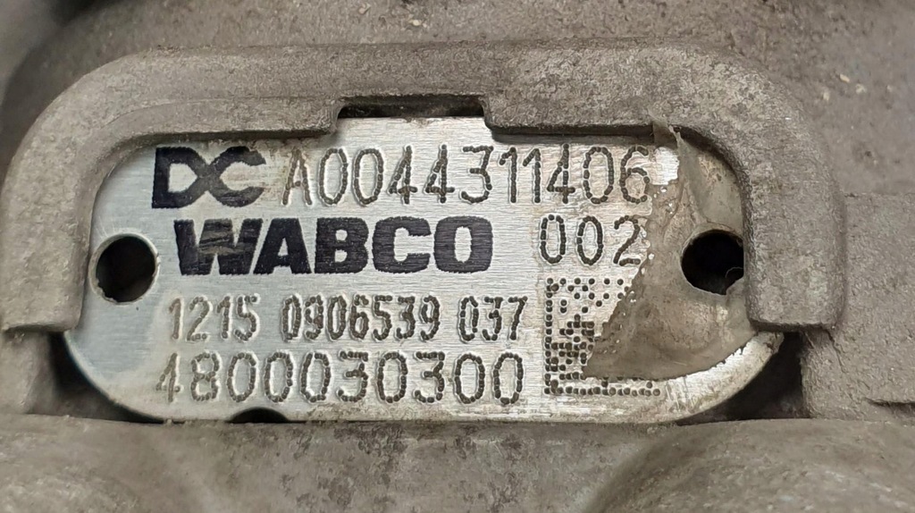 фото №7, Головний клапан гальмівний mercedes actros mp4 a0044311406