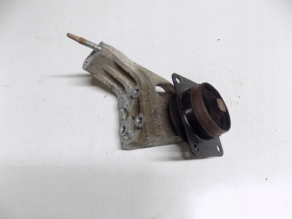 фото №6, Suzuki sx4 06-12 1.9 кронштейн подушка коробки двигуна