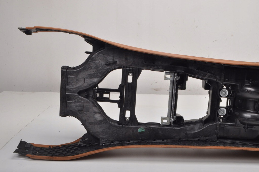 фото №5, Bmw g12 g11 туннель средний подлокотник