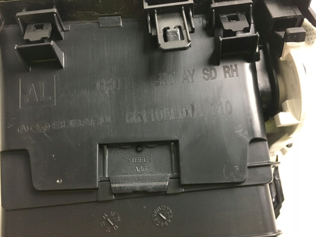 фото №5, Subaru outback 15- решітка обдув права ліва