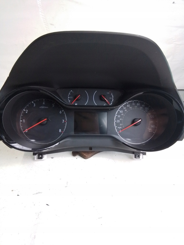 фото №1, M858 счетчик приборы opel corsa f 1.2 9831575980