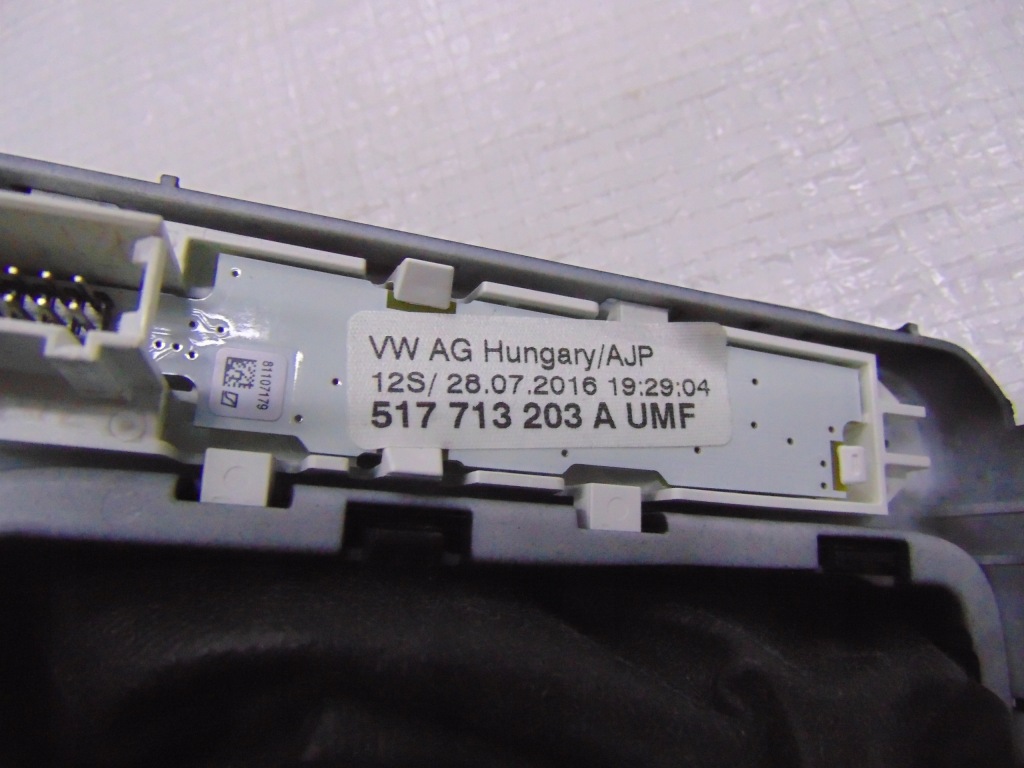 фото №8, Vw golf sportsvan ручка передач dsg чохол 517713203a