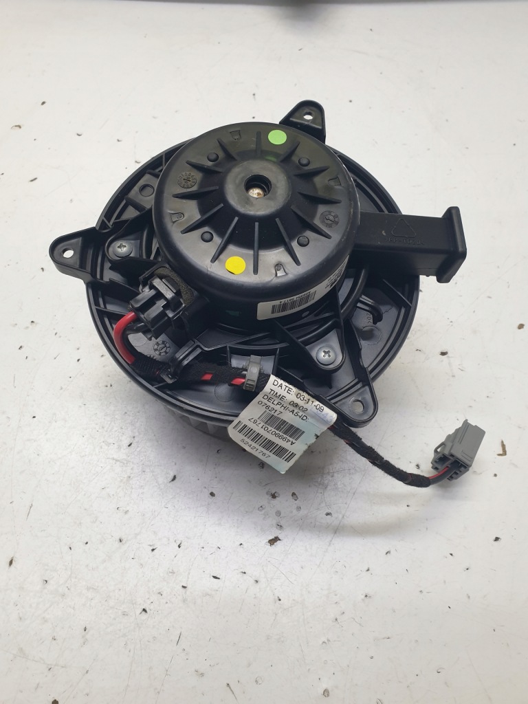 Купить Вентилятор вентилятор обдув opel insignia a 52426737