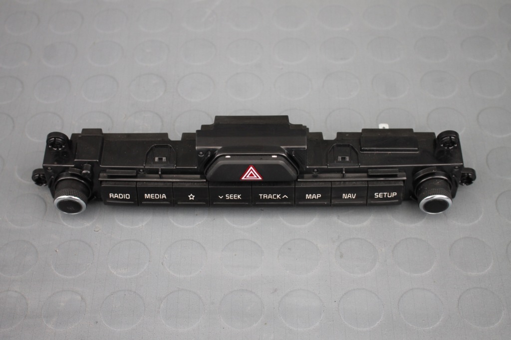 фото №1, Панель керування радіо навігація sportage iv 15-